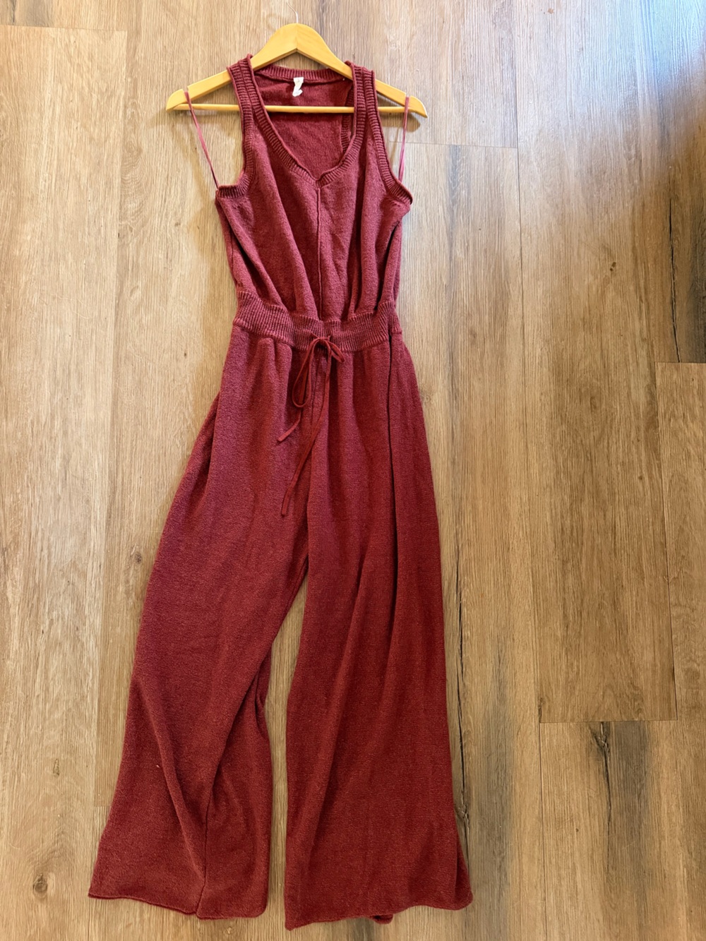 Women’s Daily Practice size M Red Knit Wide-Leg Jumpsuit with Drawstring Waist